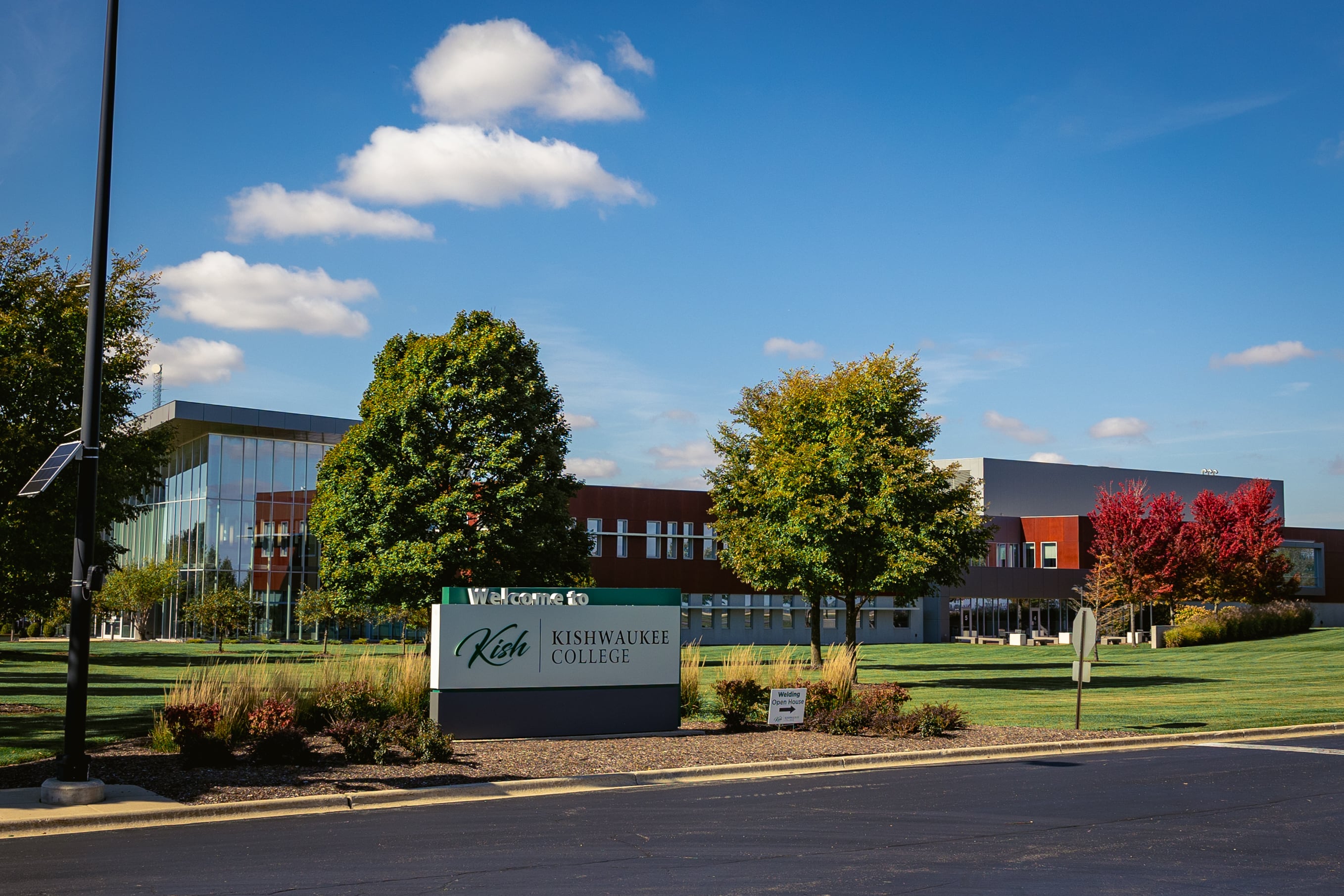 Kishwaukee College Foundation creates Dr. Robert and Diane Hammon Endowment — La Grange Schools news